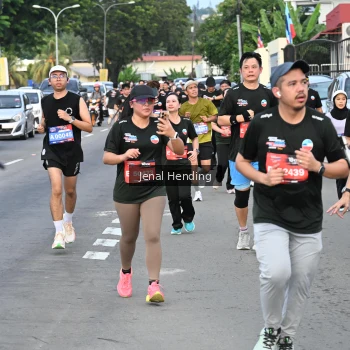 Runner Photo 3547816