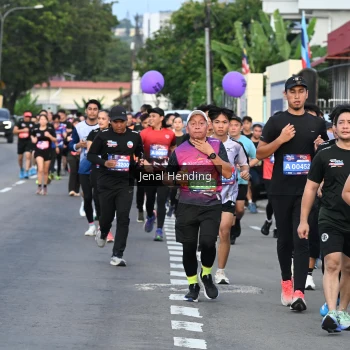 Runner Photo 3547824