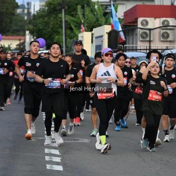 Runner Photo 3547831