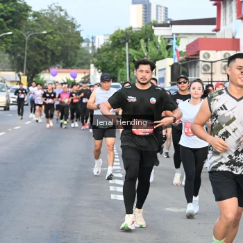 Runner Photo 3547840