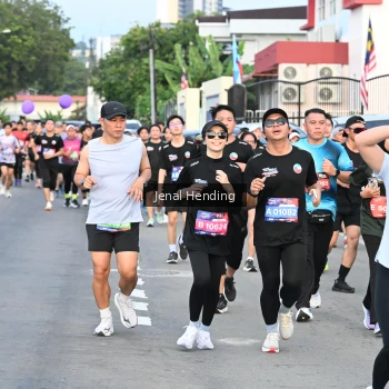 Runner Photo 3547843
