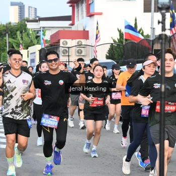 Runner Photo 3547854