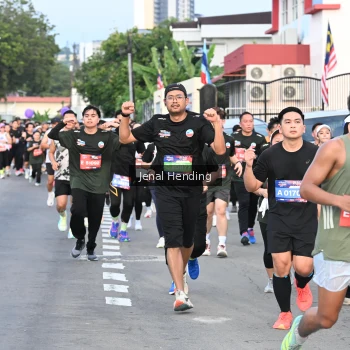 Runner Photo 3547862