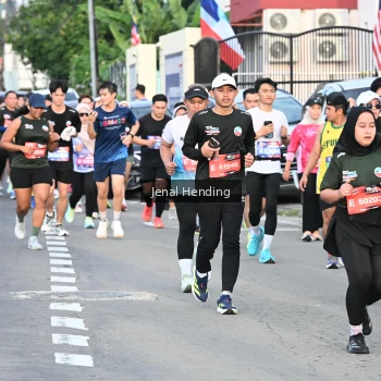 Runner Photo 3547877