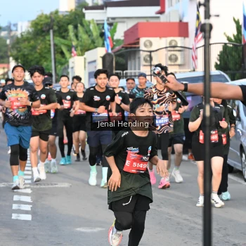 Runner Photo 3547945