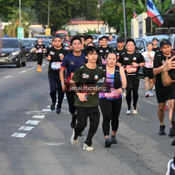 Runner Photo 3547989