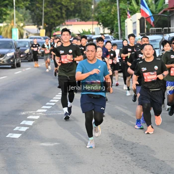 Runner Photo 3547994