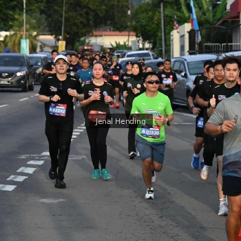 Runner Photo 3547999
