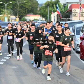 Runner Photo 3548012