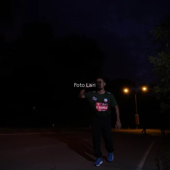 Runner Photo 3548016
