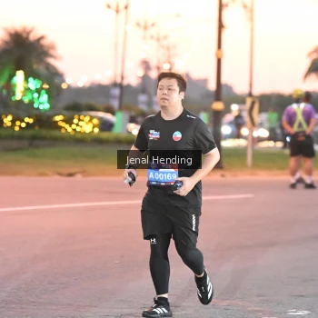 Runner Photo 3548100