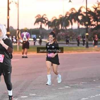 Runner Photo 3548108