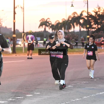 Runner Photo 3548109
