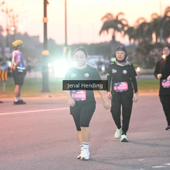 Runner Photo 3548117