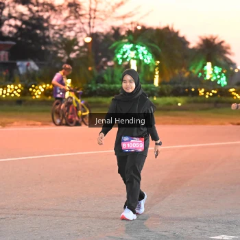 Runner Photo 3548133