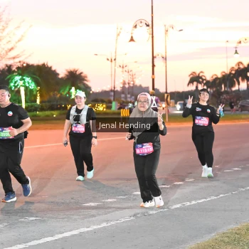 Runner Photo 3548137