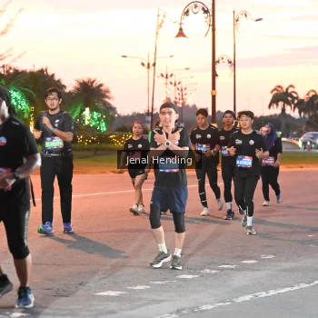 Runner Photo 3548150