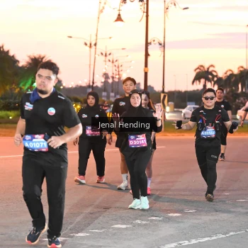 Runner Photo 3548157