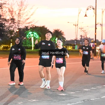 Runner Photo 3548158