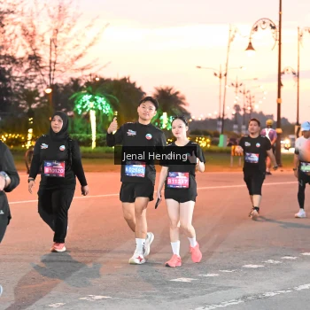 Runner Photo 3548159