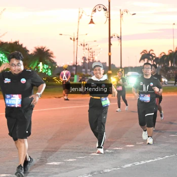 Runner Photo 3548166