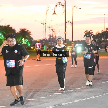 Runner Photo 3548171