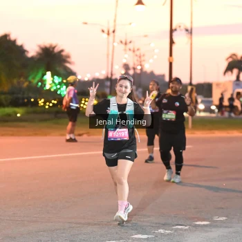 Runner Photo 3548172