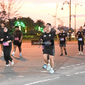 Runner Photo 3548180