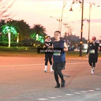 Runner Photo 3548188