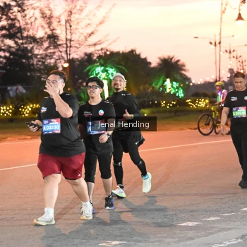 Runner Photo 3548201
