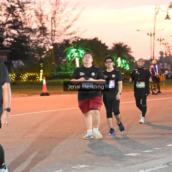 Runner Photo 3548202