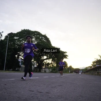 Runner Photo 3548205