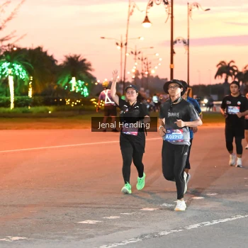 Runner Photo 3548235