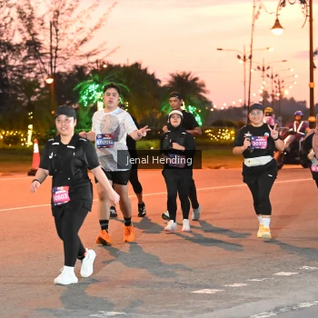Runner Photo 3548245