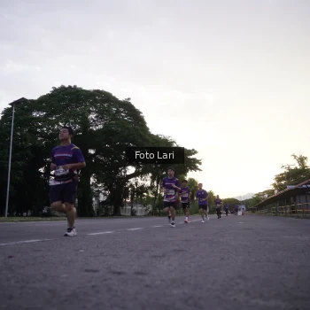 Runner Photo 3548338
