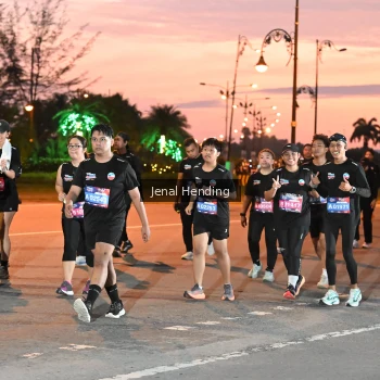 Runner Photo 3548350