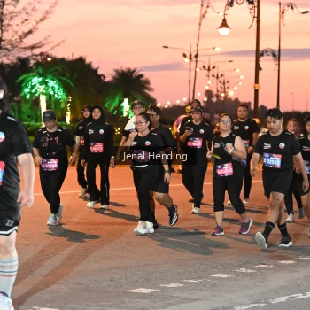 Runner Photo 3548354