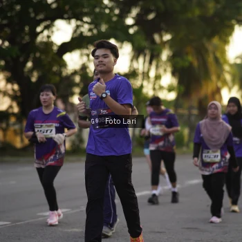 Runner Photo 3548356