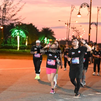 Runner Photo 3548359