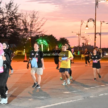 Runner Photo 3548362