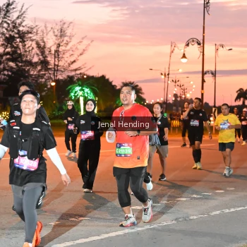 Runner Photo 3548367