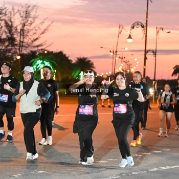 Runner Photo 3548396