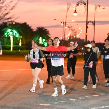 Runner Photo 3548397