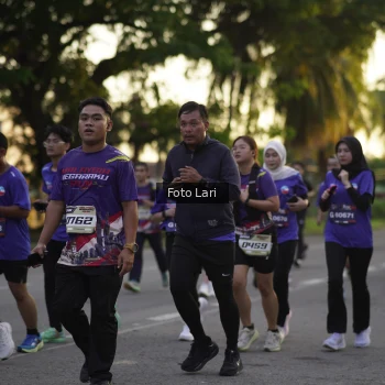 Runner Photo 3548398