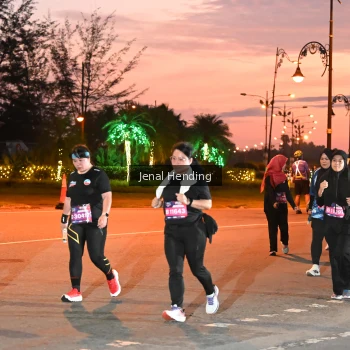 Runner Photo 3548416