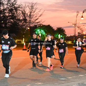 Runner Photo 3548419