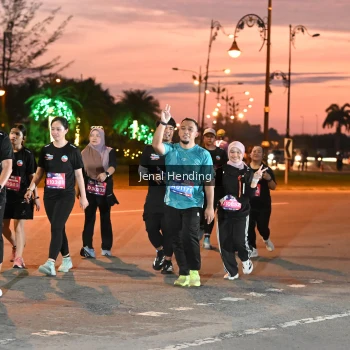 Runner Photo 3548436