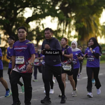 Runner Photo 3548439