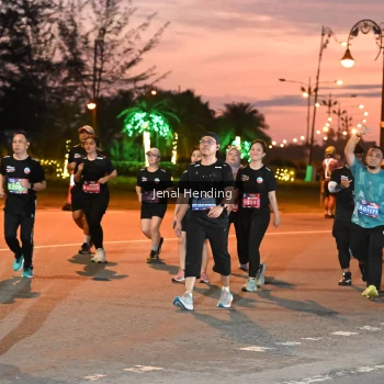 Runner Photo 3548443