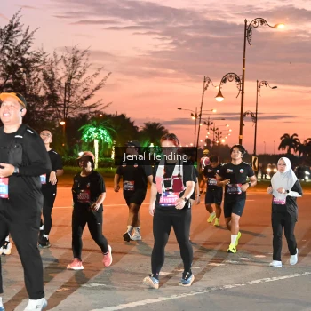 Runner Photo 3548457